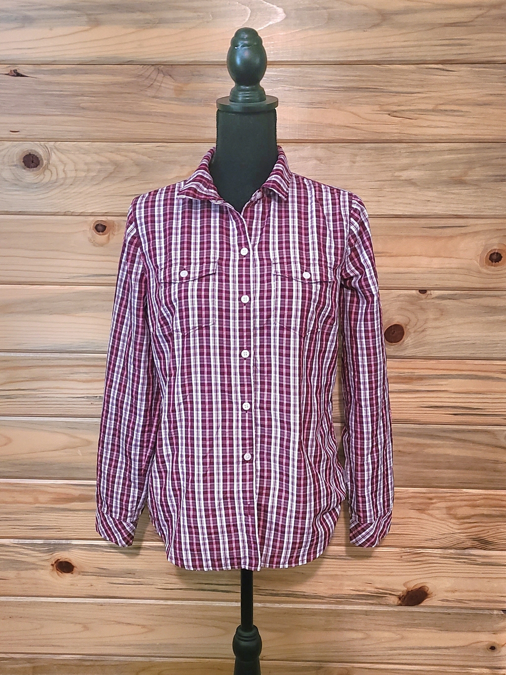 Eddie Bauer Red Plaid Button-Down Women's Shirt Size Medium